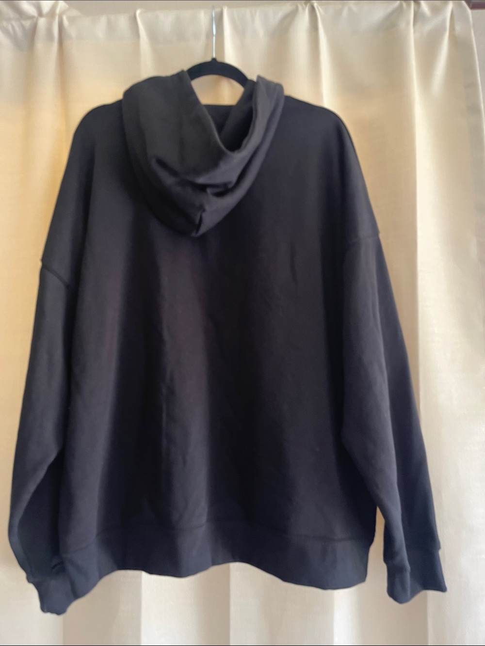 Men's Black Hooded Sweater - Unbranded - Picture 3 of 3